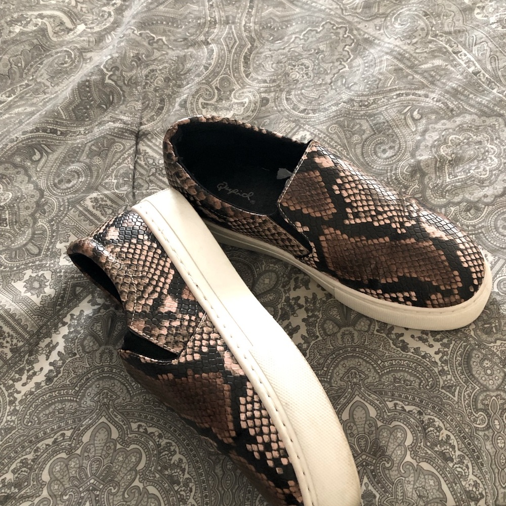Snake Skin Slide-ons!